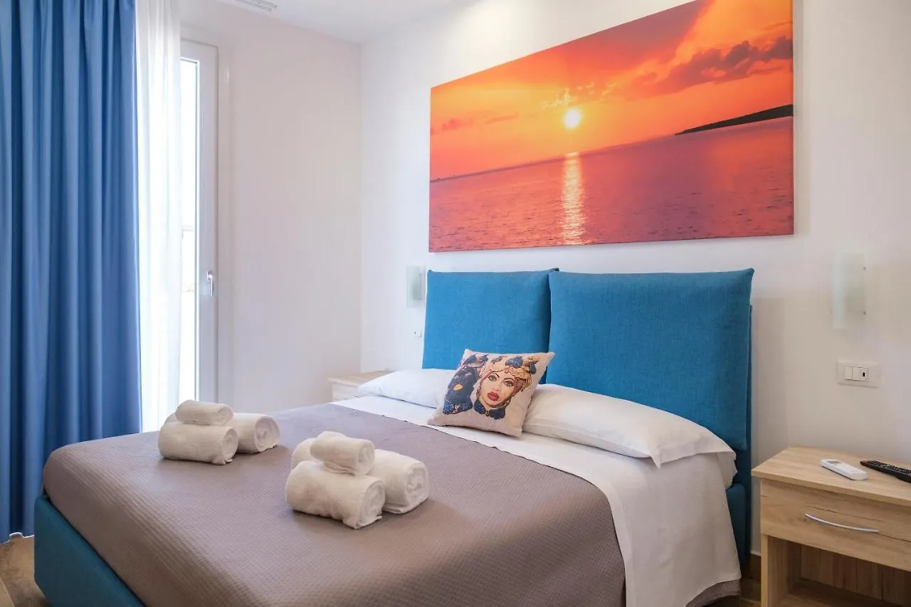 White Apartments & Spa Avola Aparthotel
