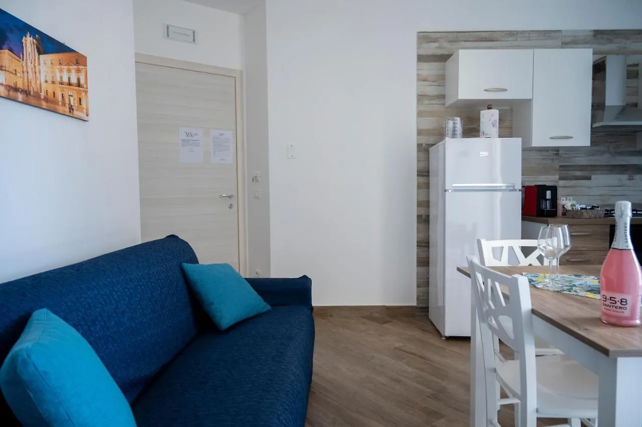 White Apartments & Spa Avola Aparthotel